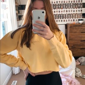 brandy melville honey sweatshirt! 💛